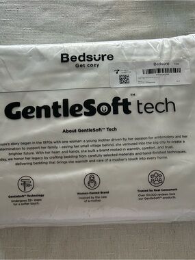 Bedsure GentleSoft Tech Duvet Cover - White Full Size, Soft Polyester.